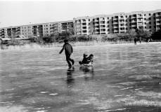 №09