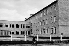 №04