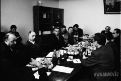 №02
