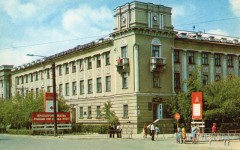 №04