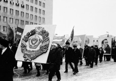 №09