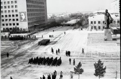 №01