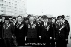 №09