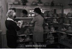 №08