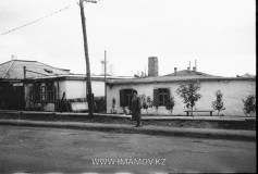 №02