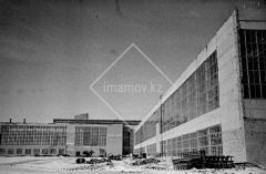 №04