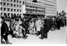 №27