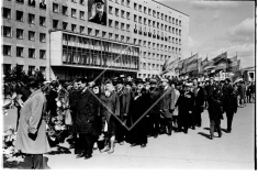№28
