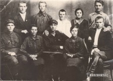 16-Комсомольцы-г-Акмолинска-1920-1929-год.-Крутько-М-Пузанов-Орел-Бондаренко-Портьянов-Рыбникова