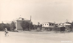 03-Улица-Октябрьская-от-клуба-Казахсельмаш-в-сторону-вокзала-22-июня-1966-года