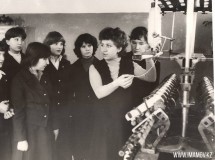 45-Училище-пряд-нит-фабрики-мастер-производства-О.-Ф.-Зозуля-1983-год
